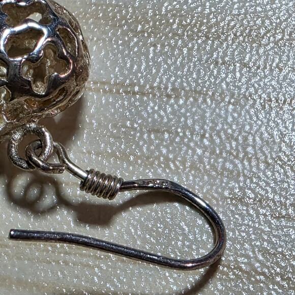 Vintage 925 silver filigree puff heart drop earrings - Picture 5 of 6